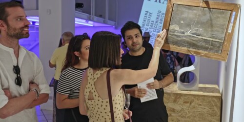 TD Art Gallery - Frame TD Art Gallery - Frame